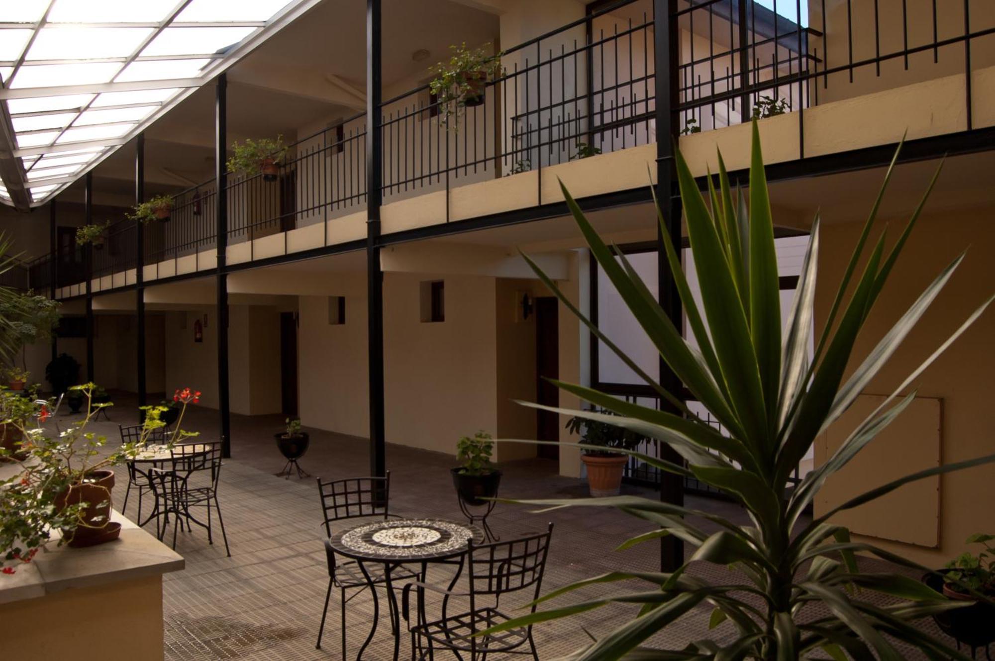 Hotel Urgain Oronoz-Mugaire Εξωτερικό φωτογραφία